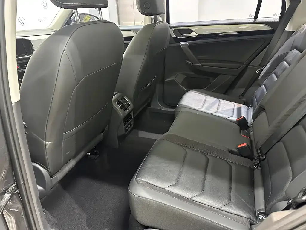 Volkswagen Tayron 2022 из CN, фото 5