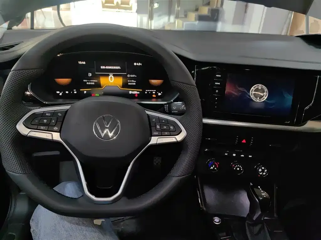 Volkswagen Passat 2023 из CN, фото 5