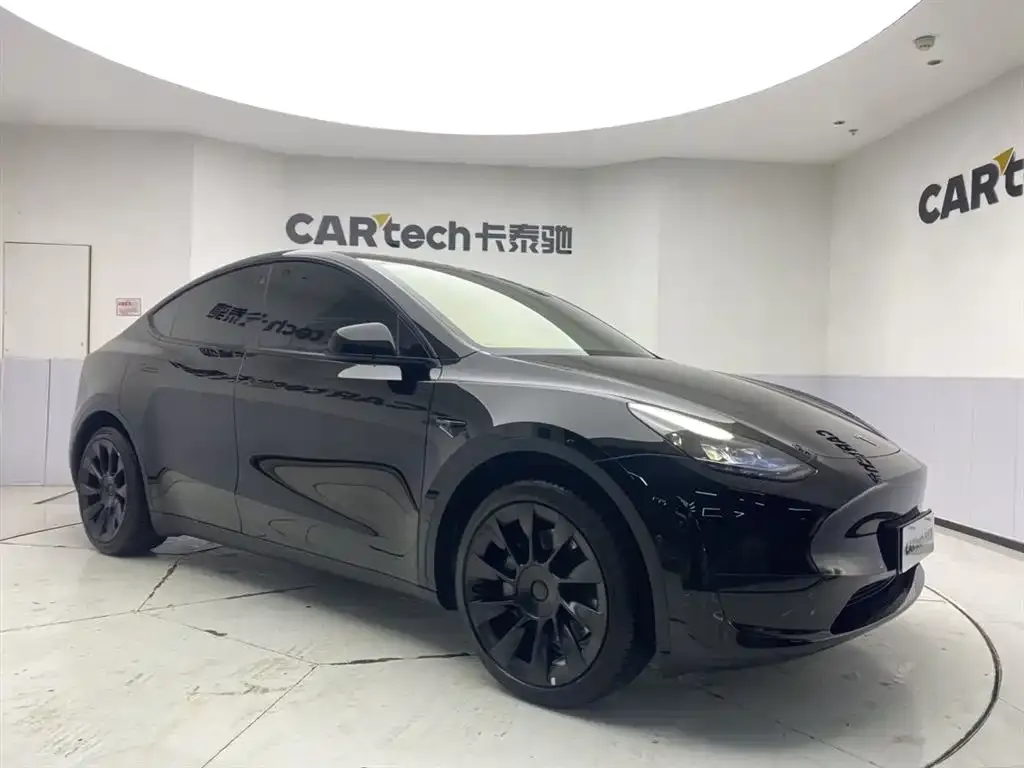Tesla Model Y 2024 из CN, фото 8