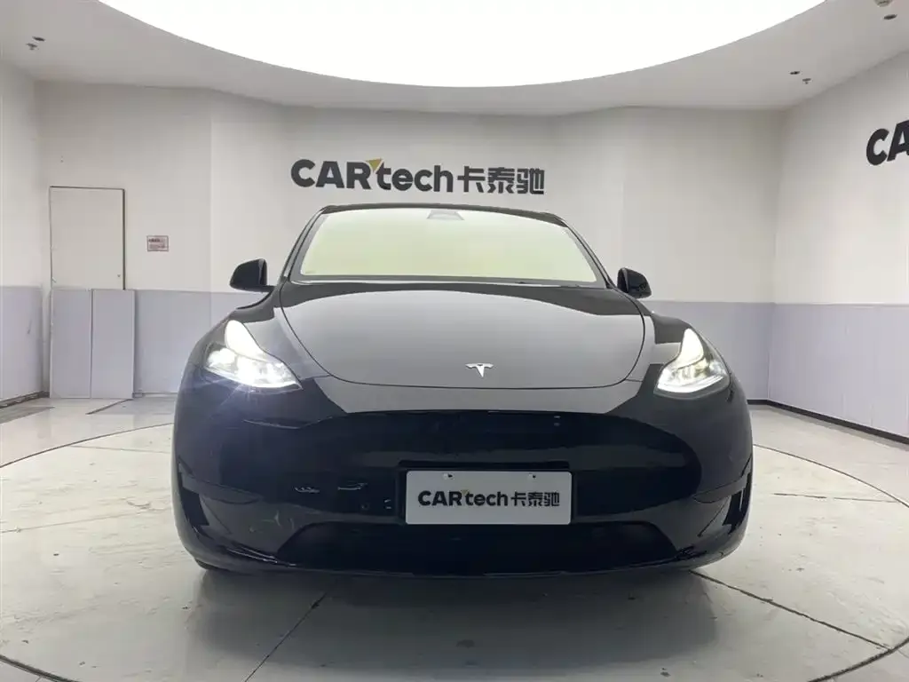 Tesla Model Y 2024 из CN, фото 4