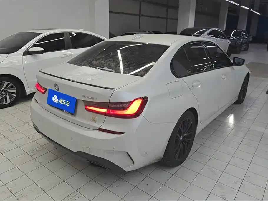 BMW 3 Series 2022 из CN, фото 8