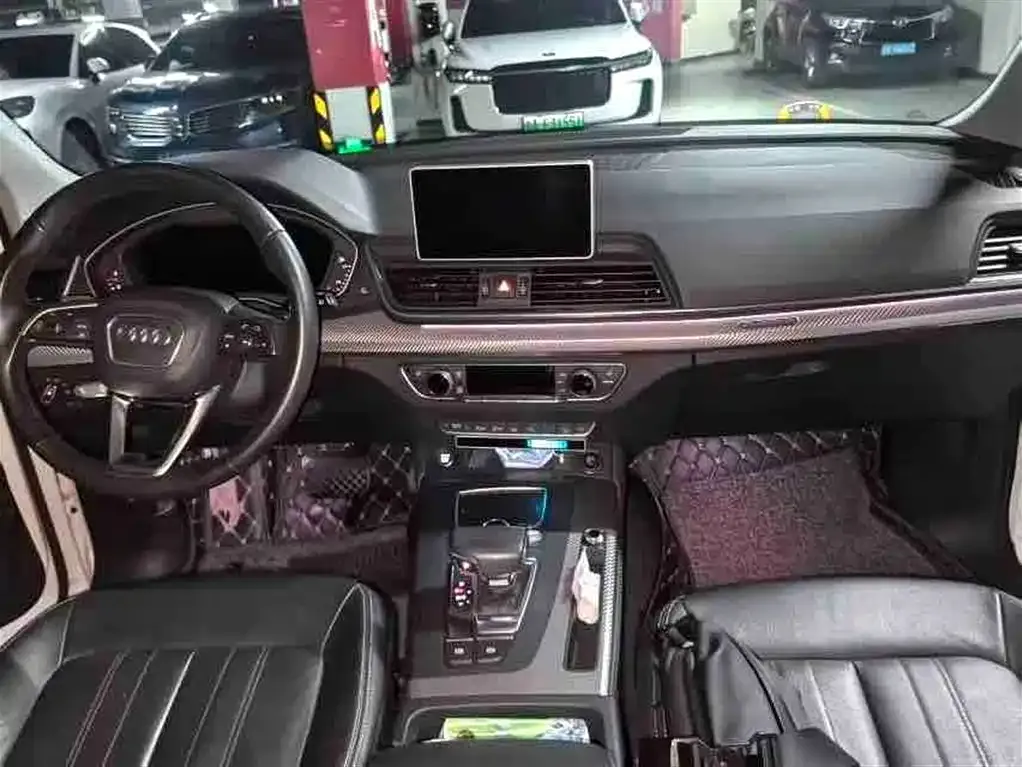 Audi Q5L 2021 из CN, фото 5