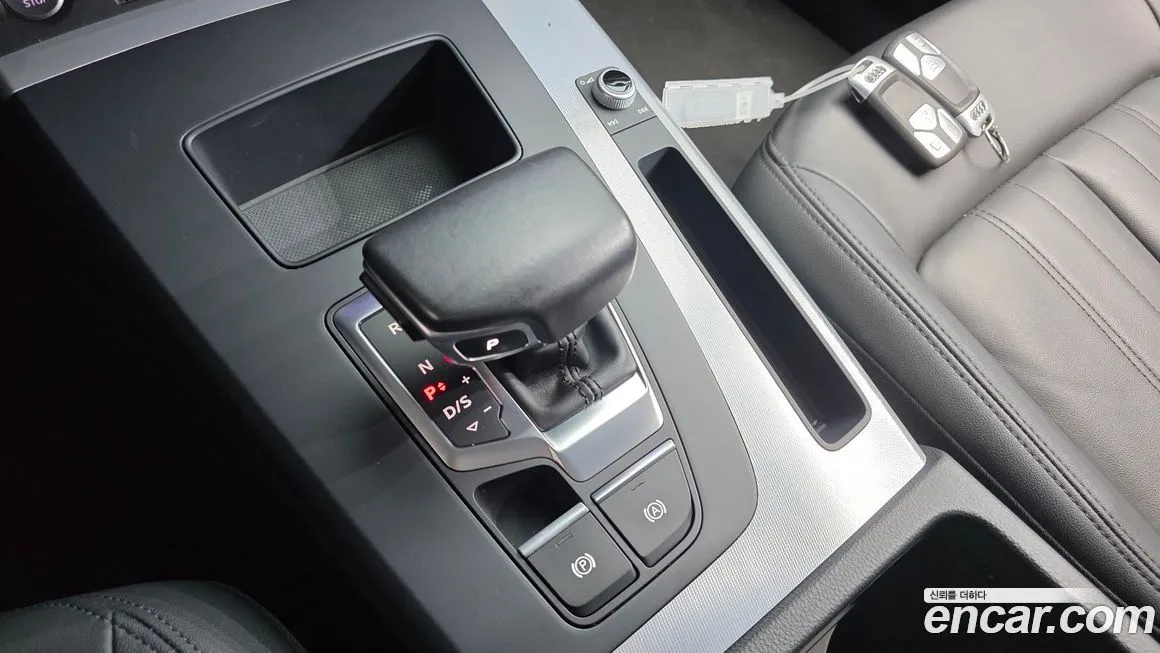 Audi Q5 2021 из KR, фото 8