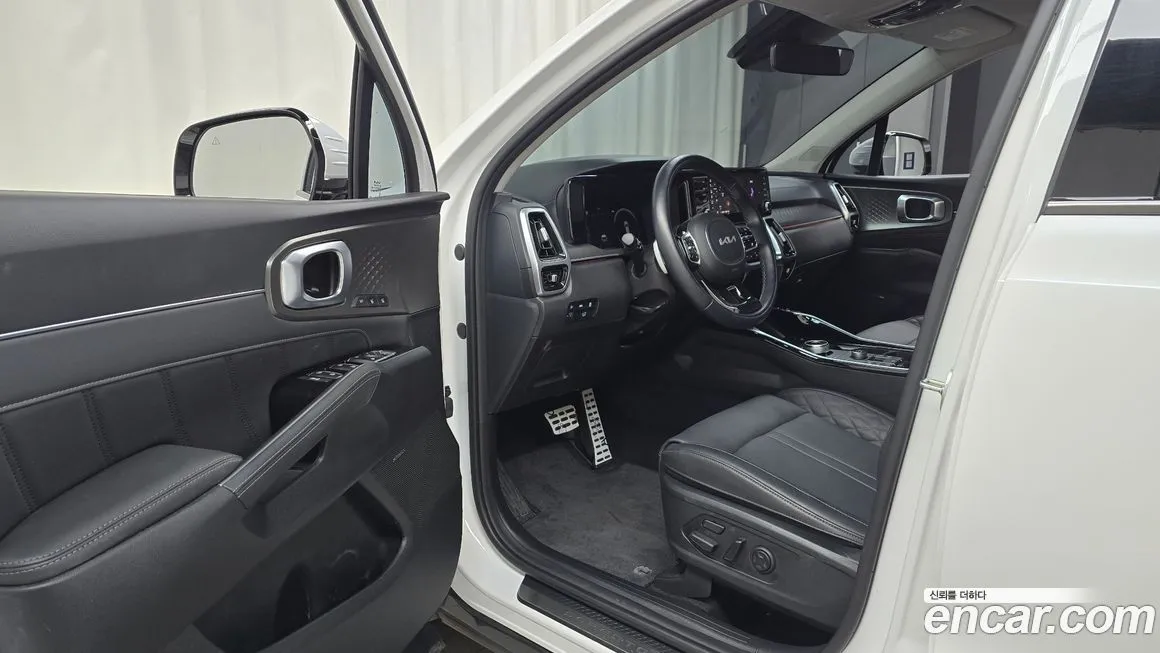 Kia Sorento — фото 6