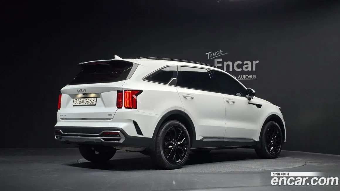 Kia Sorento — фото 3