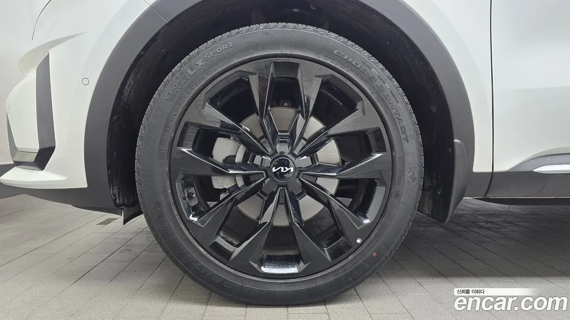 Kia Sorento — фото 4