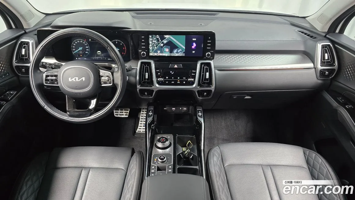 Kia Sorento — фото 10