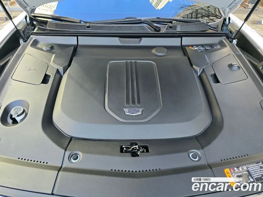 Cadillac Lyriq 2025 из KR, фото 3