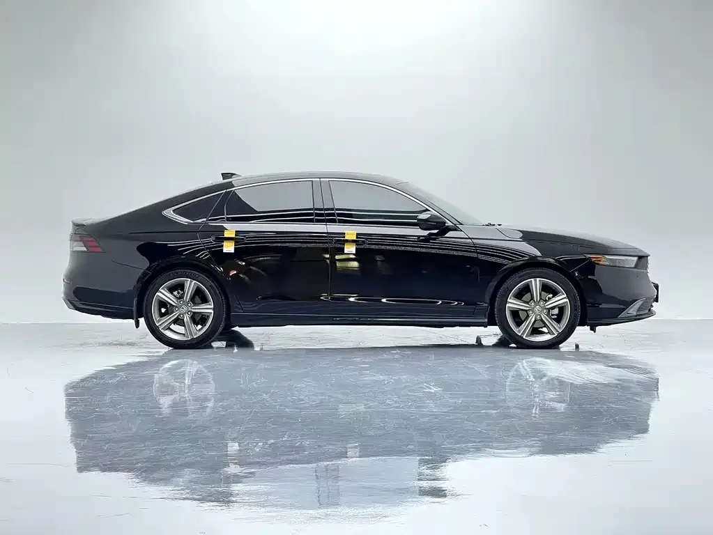 Honda Accord 2024 из CN, фото 9