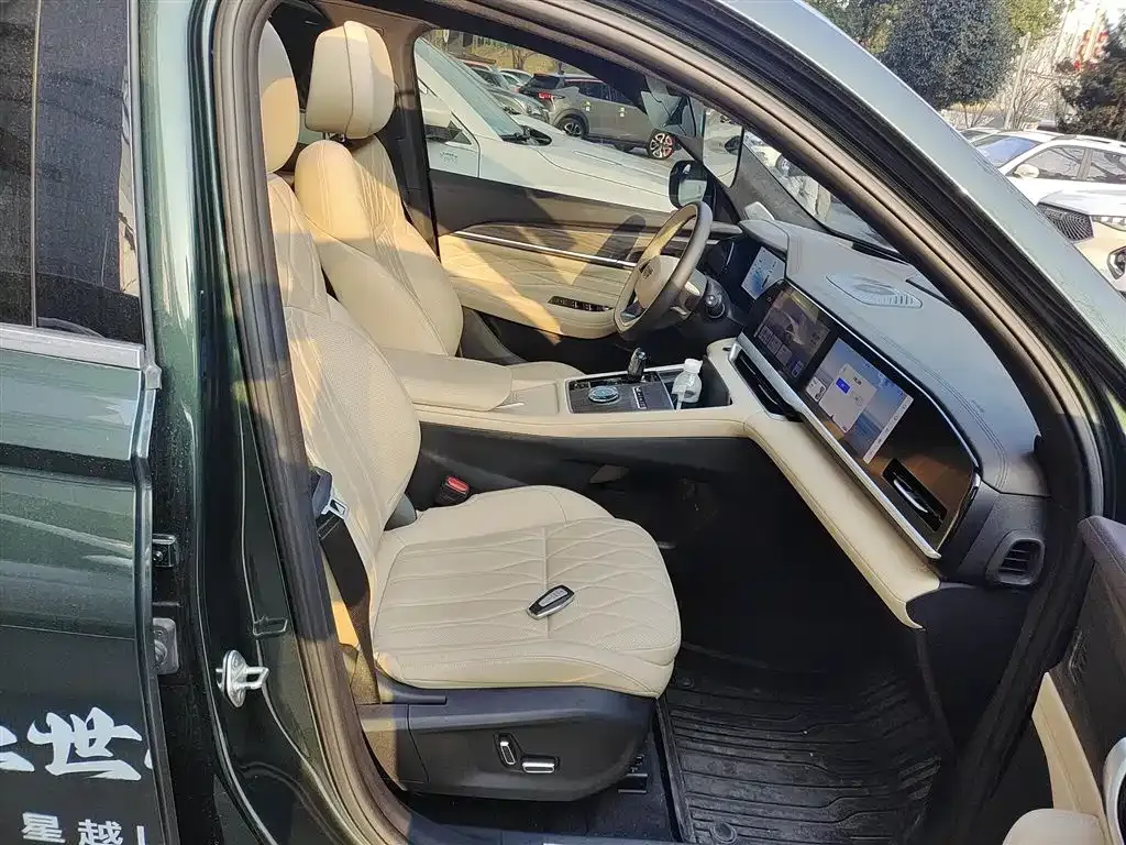 Geely Xingyue L 2024 из CN, фото 8