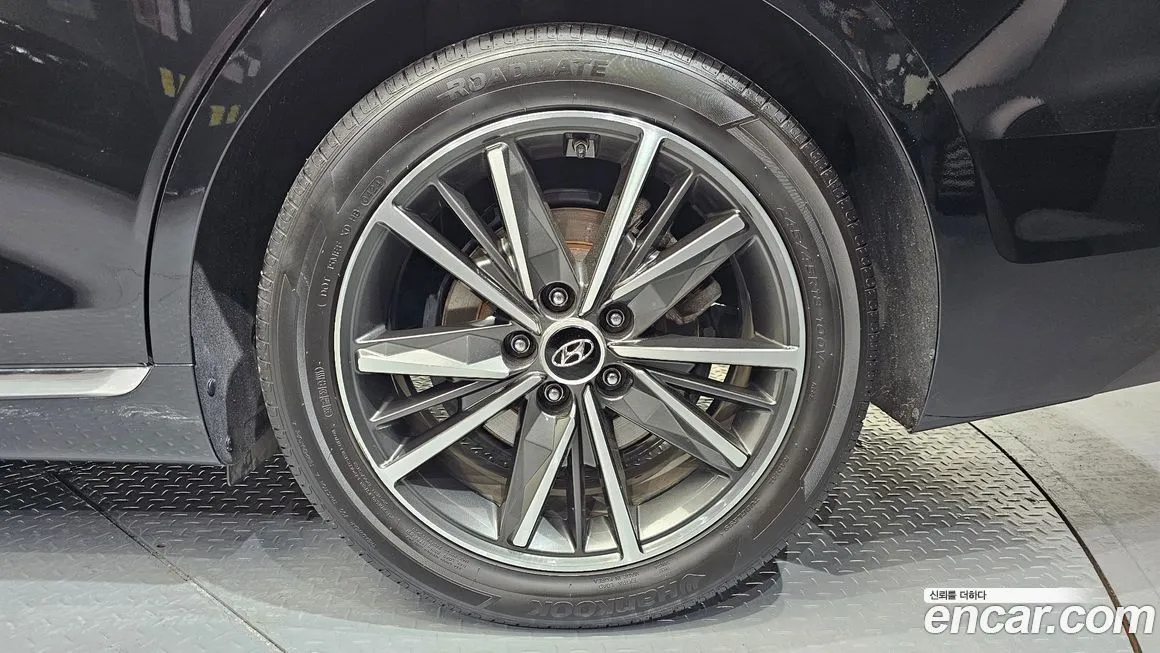 Hyundai Grandeur — фото 10
