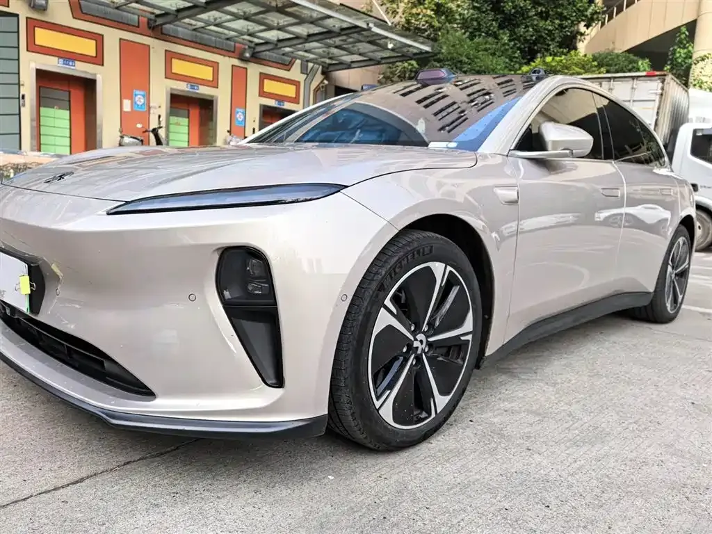 NIO ET5T 2024 из CN, фото 9