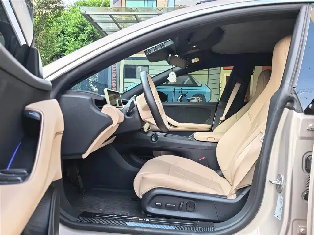 NIO ET5T 2024 из CN, фото 8