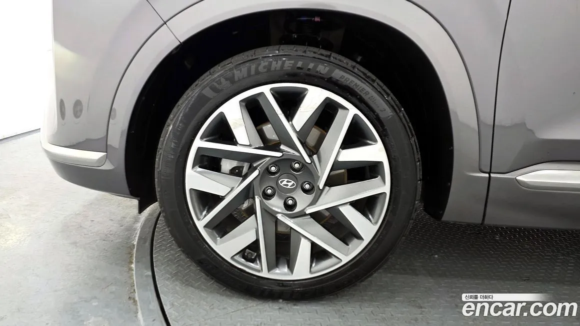 Hyundai Santafe — фото 3