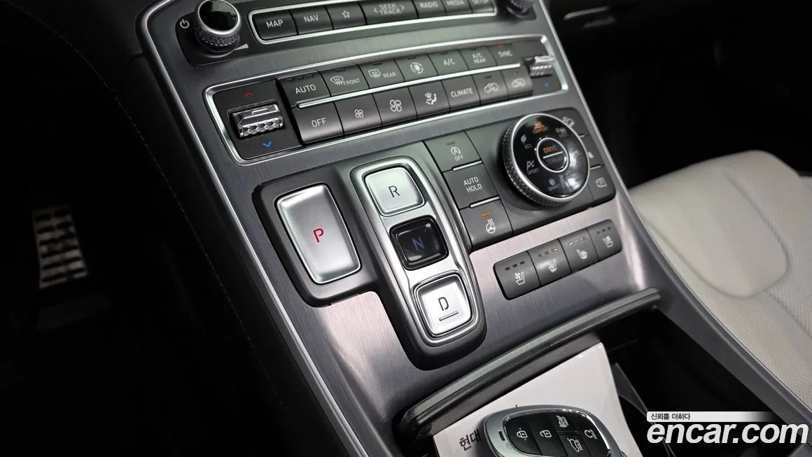 Hyundai Santafe — фото 8