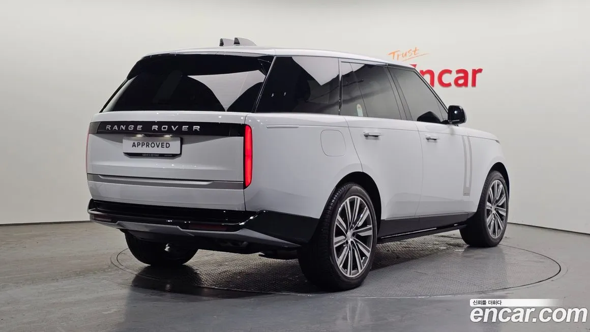 Land Rover Range Rover 2024 из KR, фото 2
