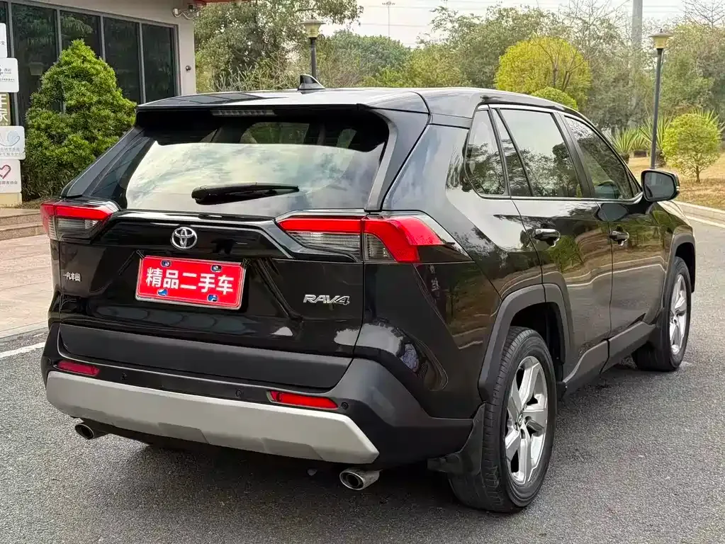 Toyota RAV4 2021 из CN, фото 7