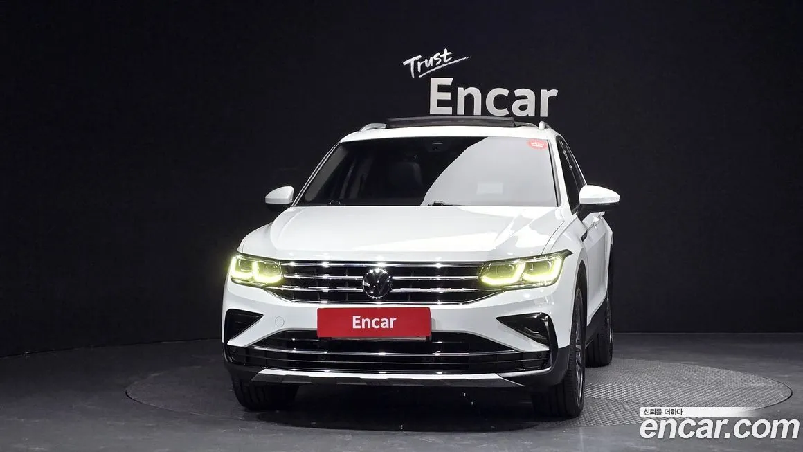 Volkswagen Tiguan — фото 6