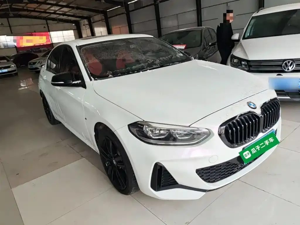 BMW 1 Series 2021 из CN, фото 3