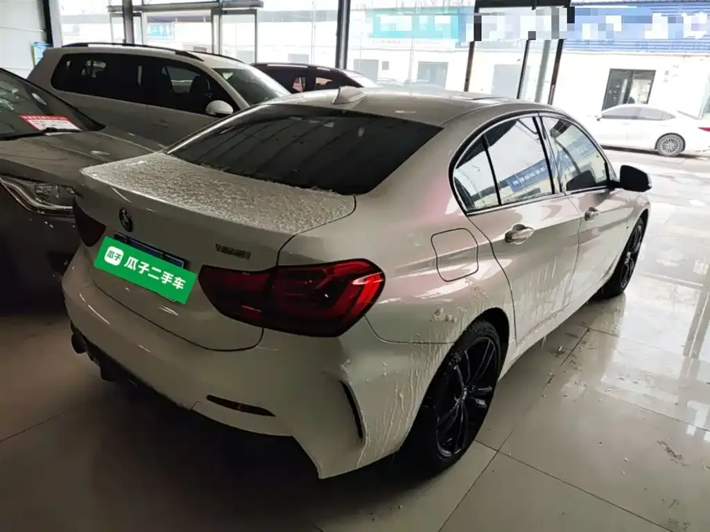 BMW 1 Series 2021 из CN, фото 8