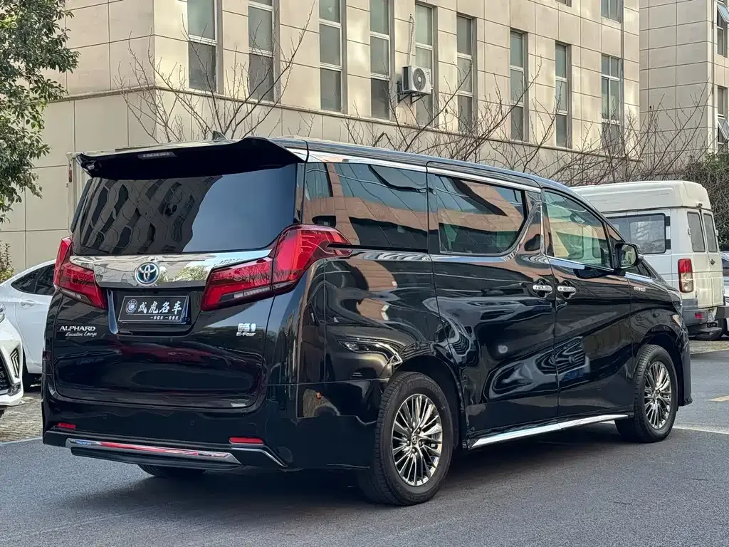 Toyota Alphard 2021 из CN, фото 8