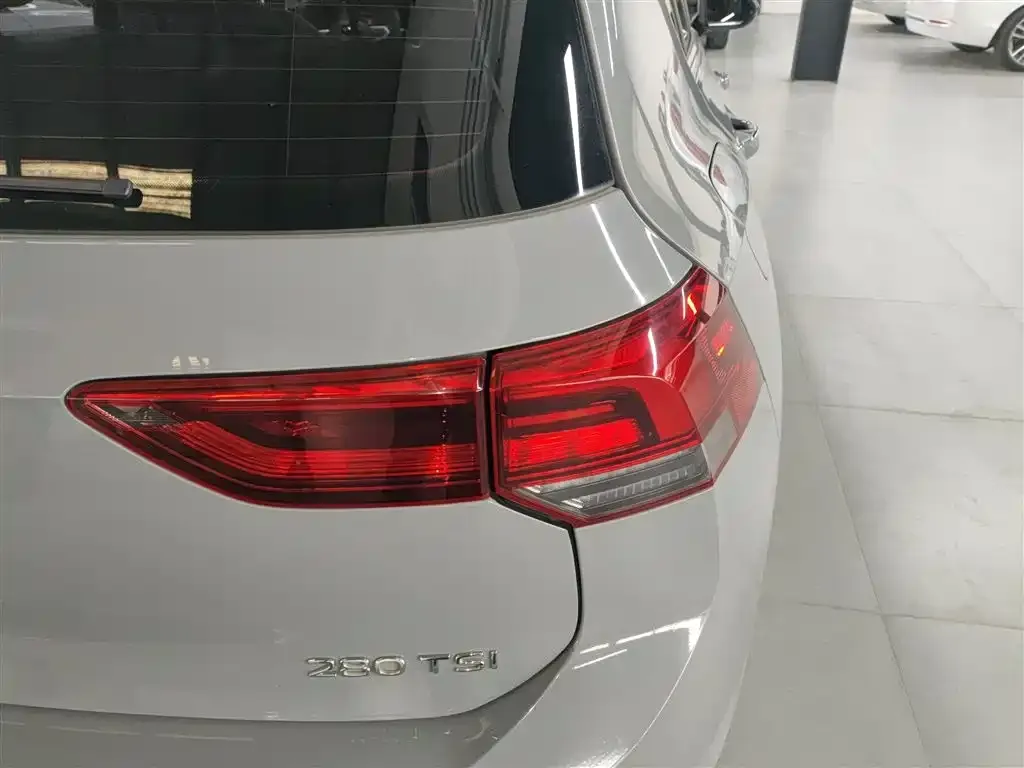 Volkswagen Golf 2021 из CN, фото 6