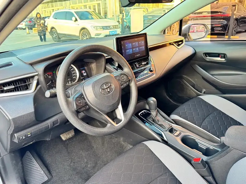 Toyota Corolla 2022 из CN, фото 4