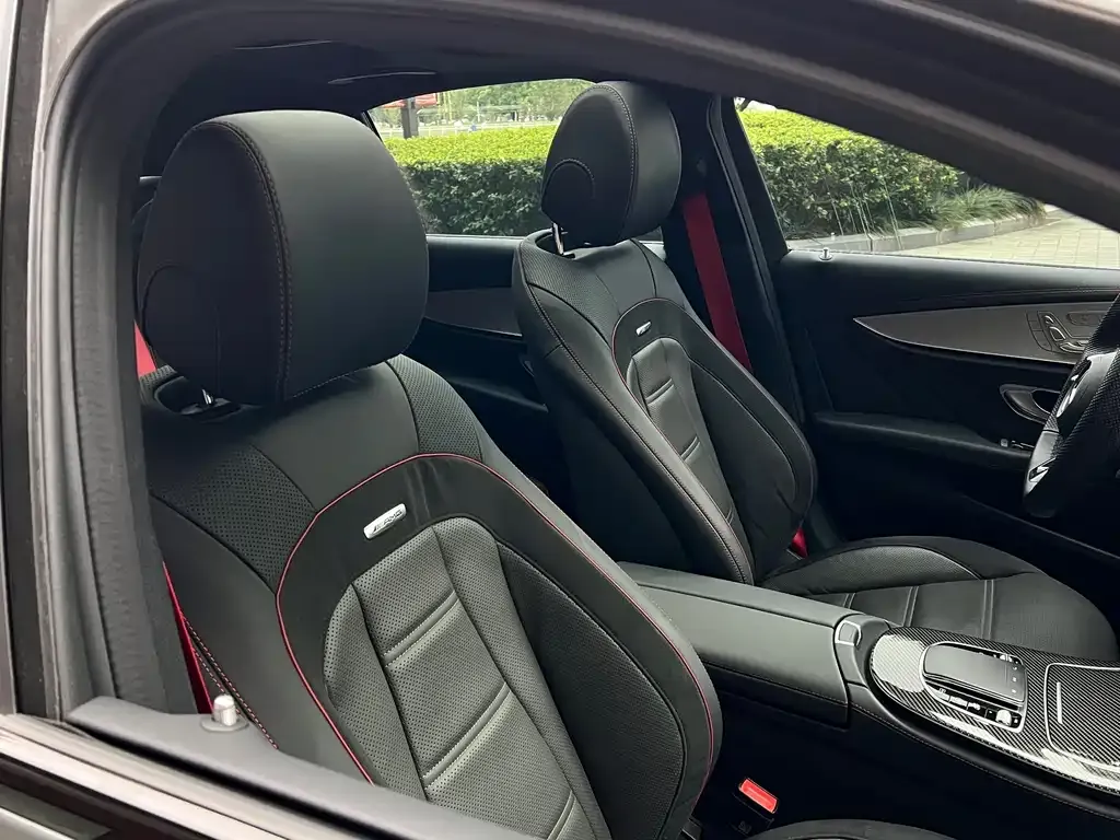 Mercedes-Benz E-Class AMG — фото 3