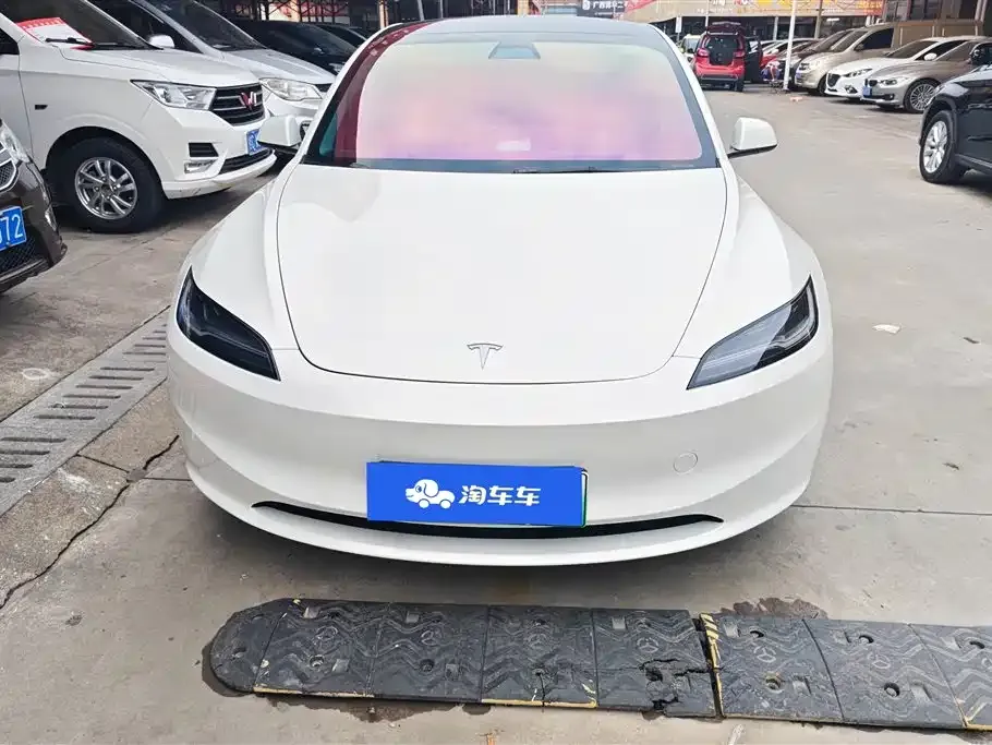 Tesla Model 3 2025 из CN, фото 5
