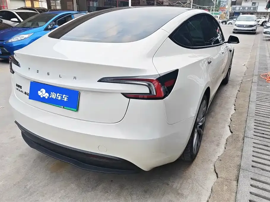 Tesla Model 3 2025 из CN, фото 10