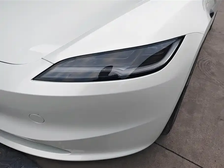Tesla Model 3 2025 из CN, фото 2