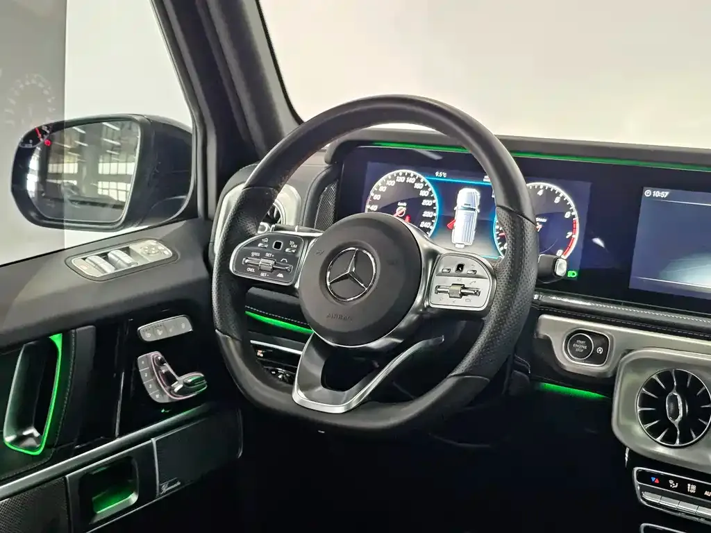 Mercedes-Benz G-Class — фото 10