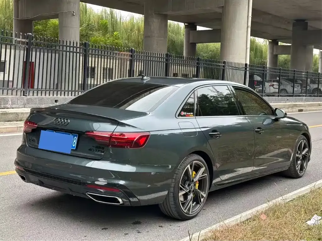 Audi A4L 2024 из CN, фото 5