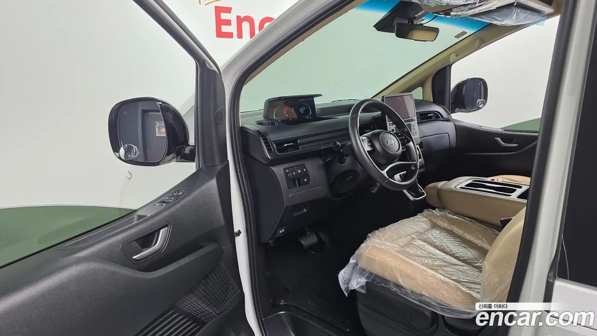 Hyundai Staria 2025 из KR, фото 8