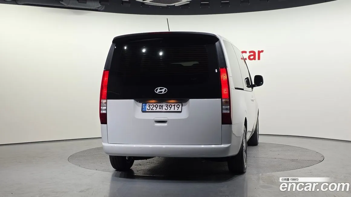 Hyundai Staria 2025 из KR, фото 2