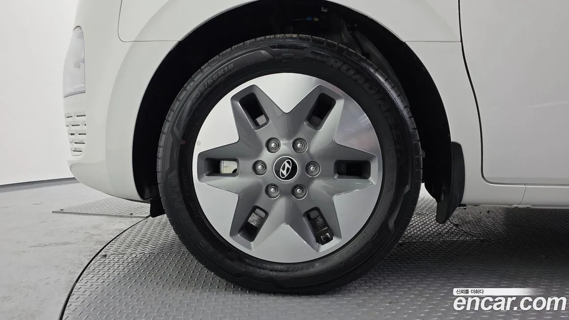 Hyundai Staria 2025 из KR, фото 6