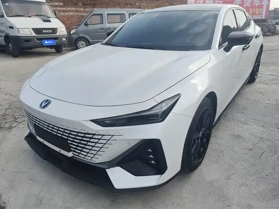 Changan UNI-V 2022 из CN, фото 1