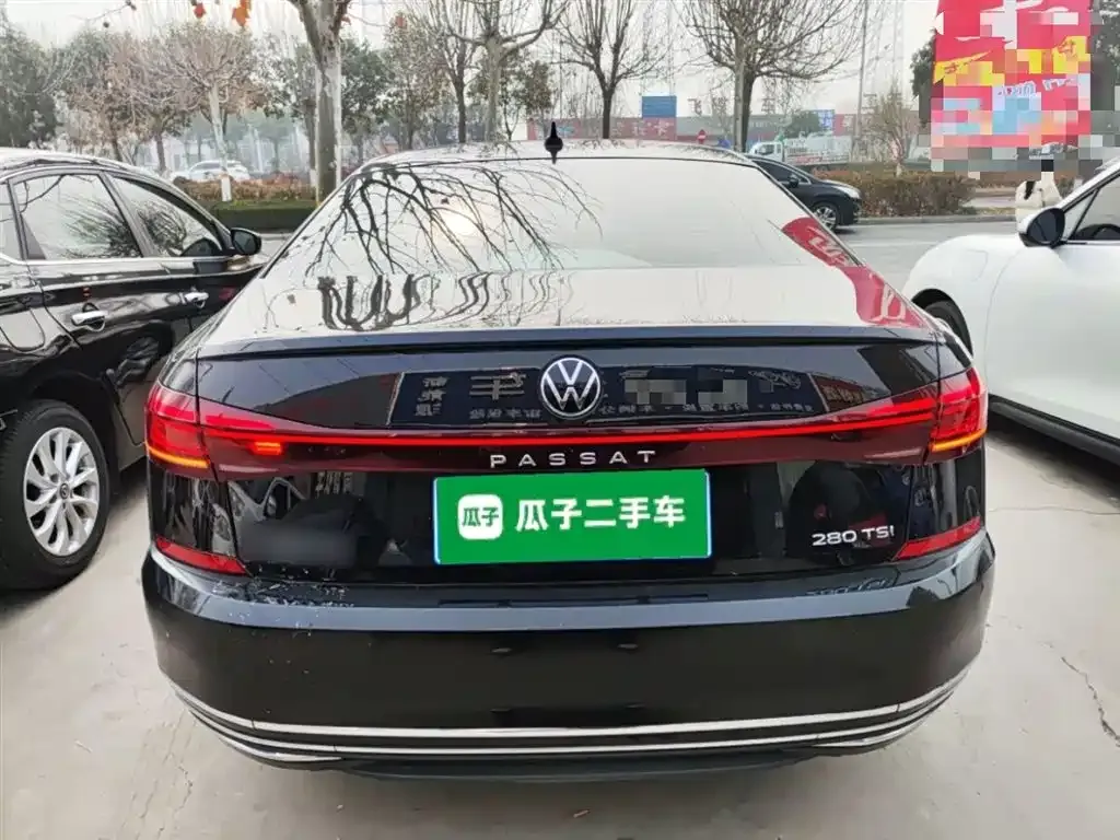 Volkswagen Passat — фото 6