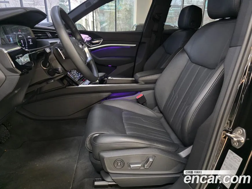 Audi e-tron 2023 из KR, фото 10