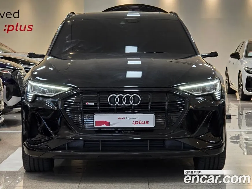 Audi e-tron 2023 из KR, фото 3