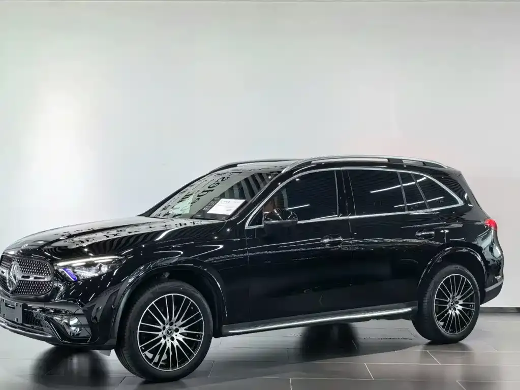 Mercedes-Benz GLC — фото 1