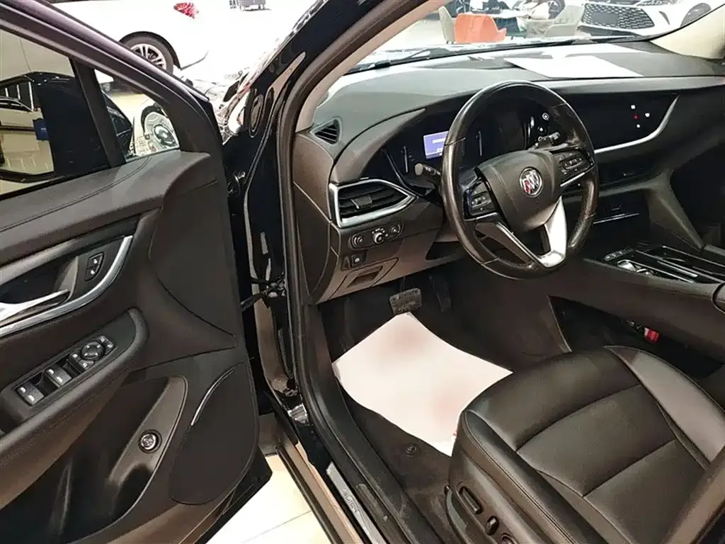 Buick Enclave 2021 из CN, фото 3