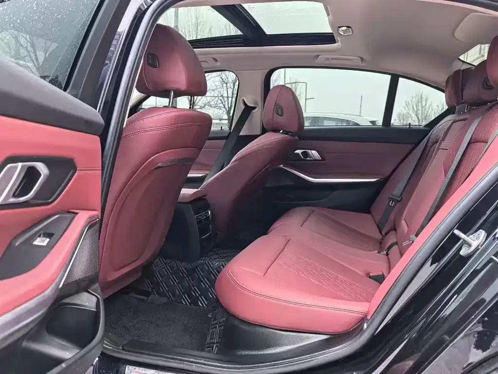 BMW i3 2024 из CN, фото 3