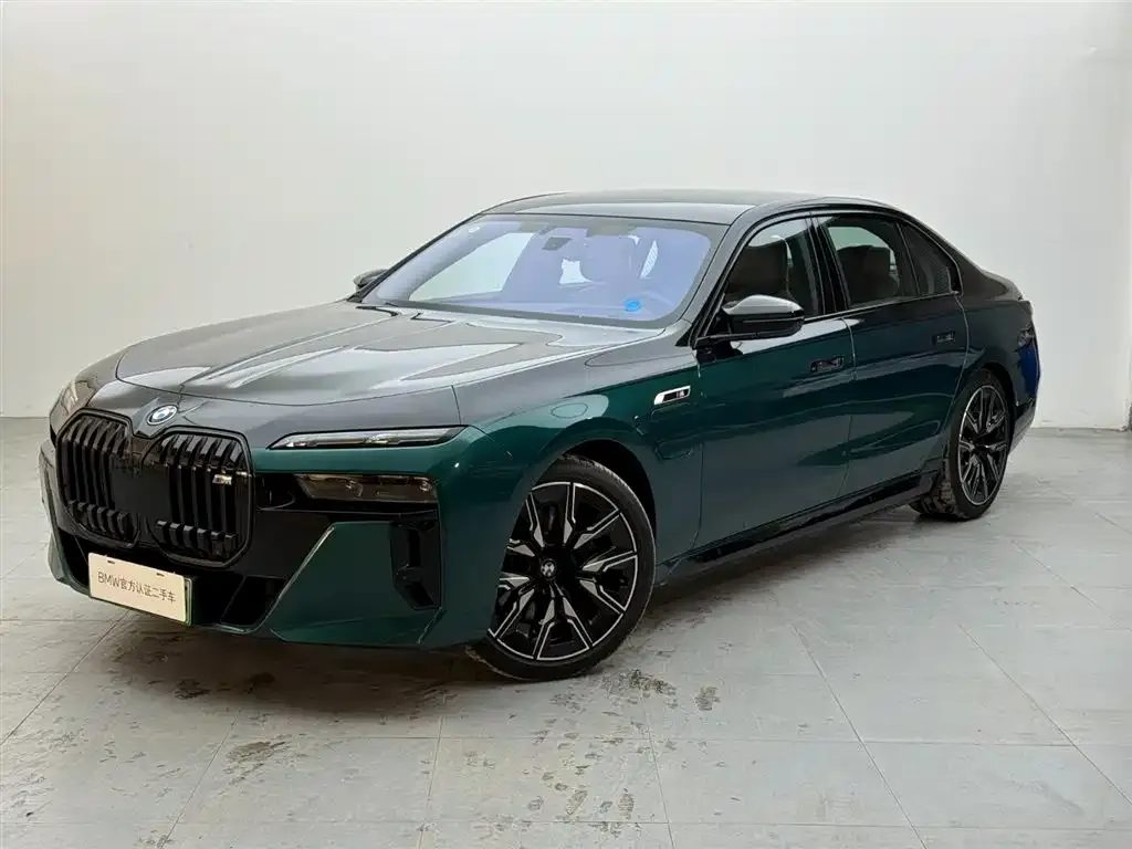 BMW i7 M70L 2024 из CN, фото 1