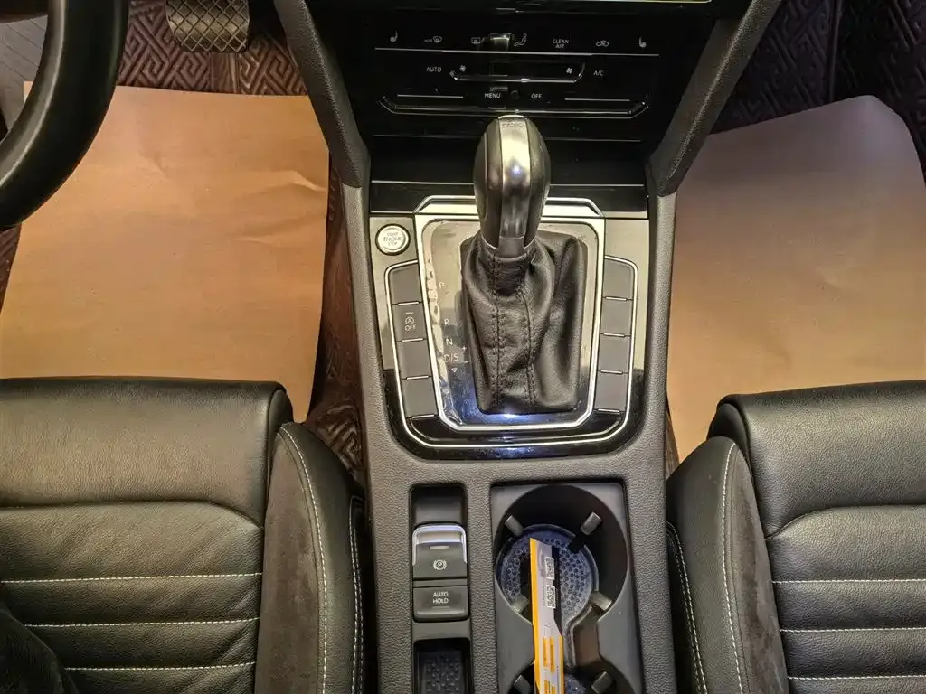 Volkswagen Magotan 2022 из CN, фото 7