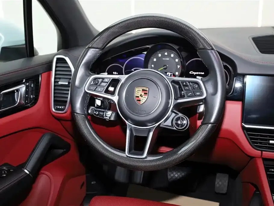 Porsche Cayenne Hybrid 2023 из CN, фото 10