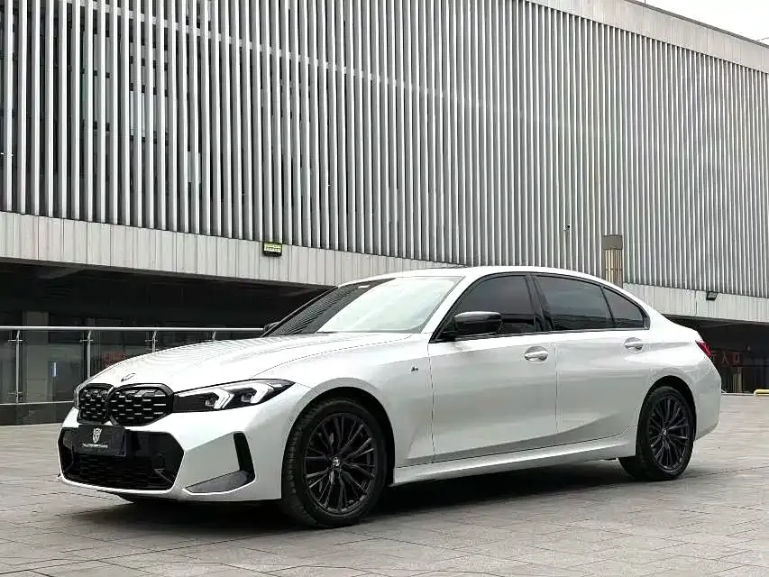 BMW 3 Series — фото 1