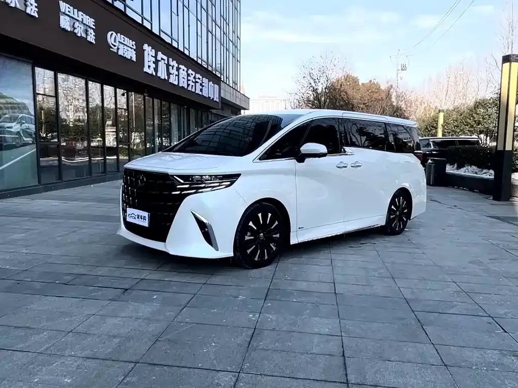 Toyota Alphard 2024 из CN, фото 6