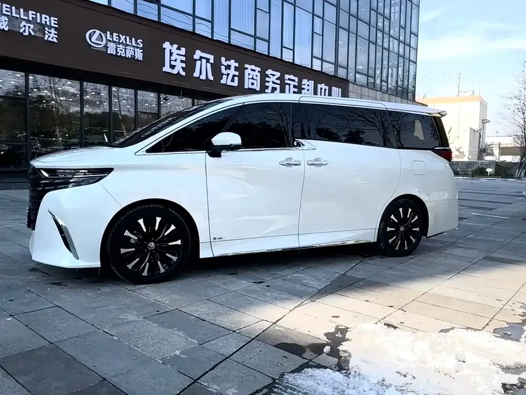 Toyota Alphard 2024 из CN, фото 10