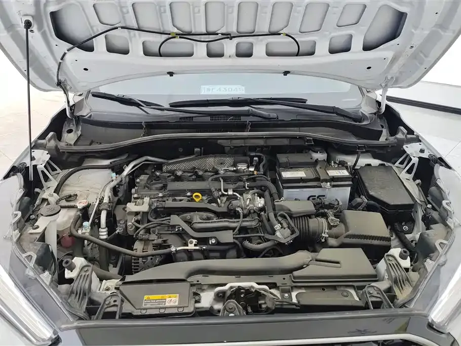 Toyota Corolla Cross 2022 из CN, фото 10